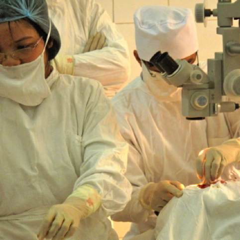 Surgery in Vietnam Surgery in Vietnam